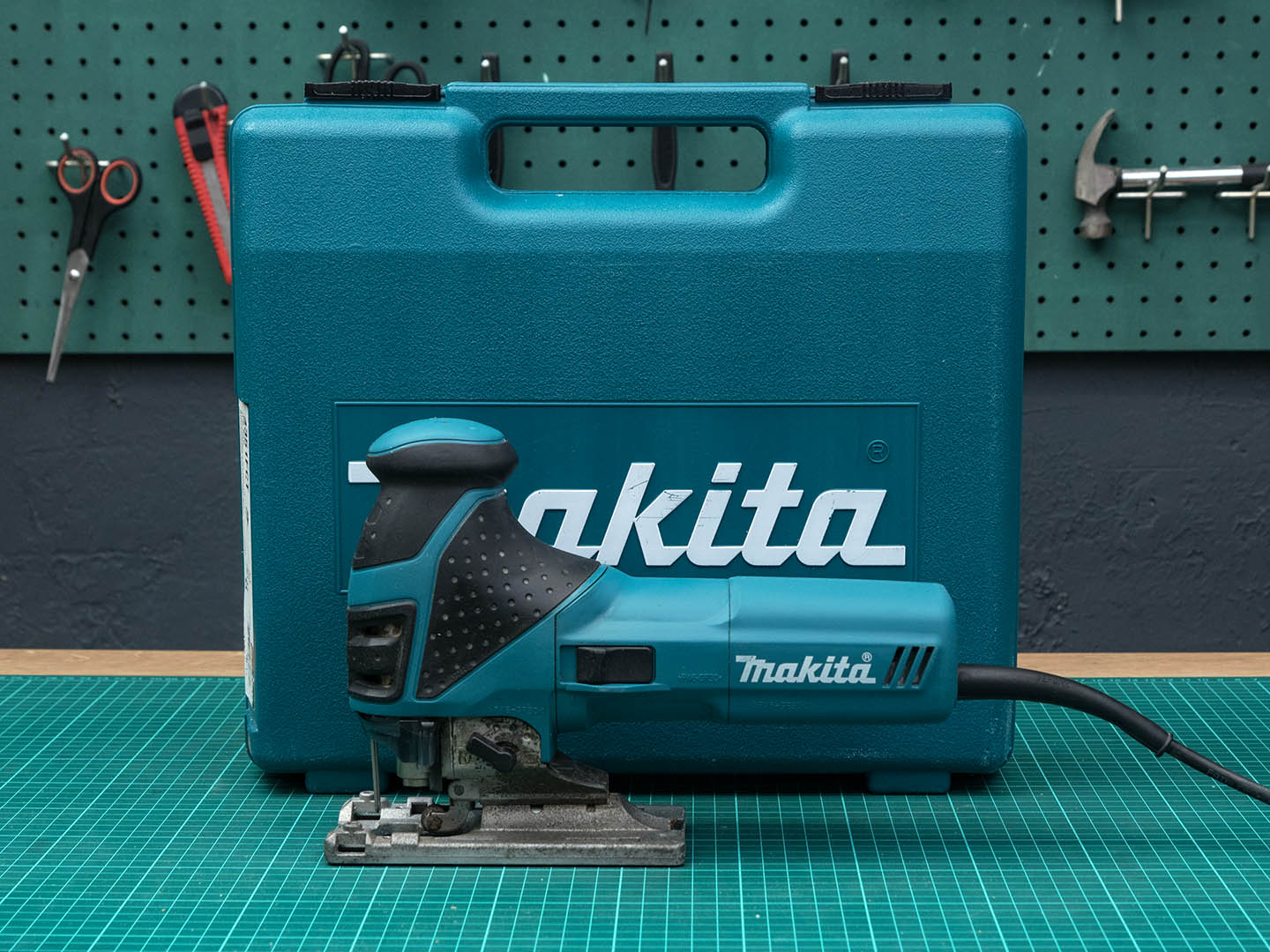 Лобзик Makita 4351 FCT  (05-28104)