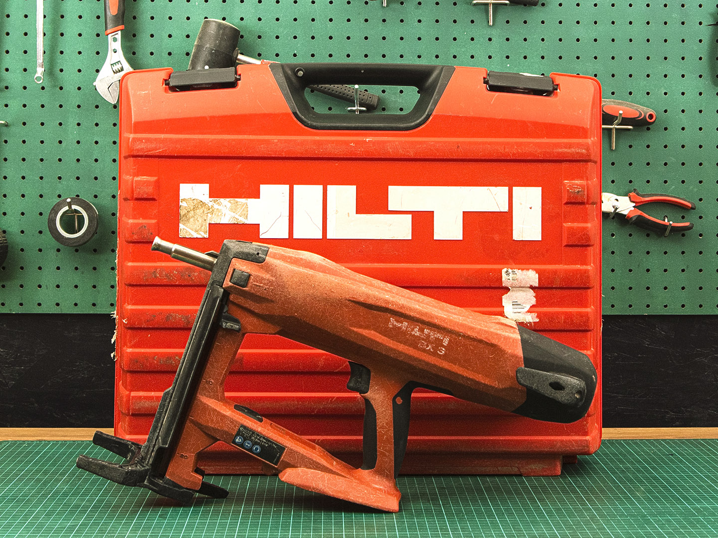 Монтажный пистолет  Hilti BX 3-ME  (04-16075)