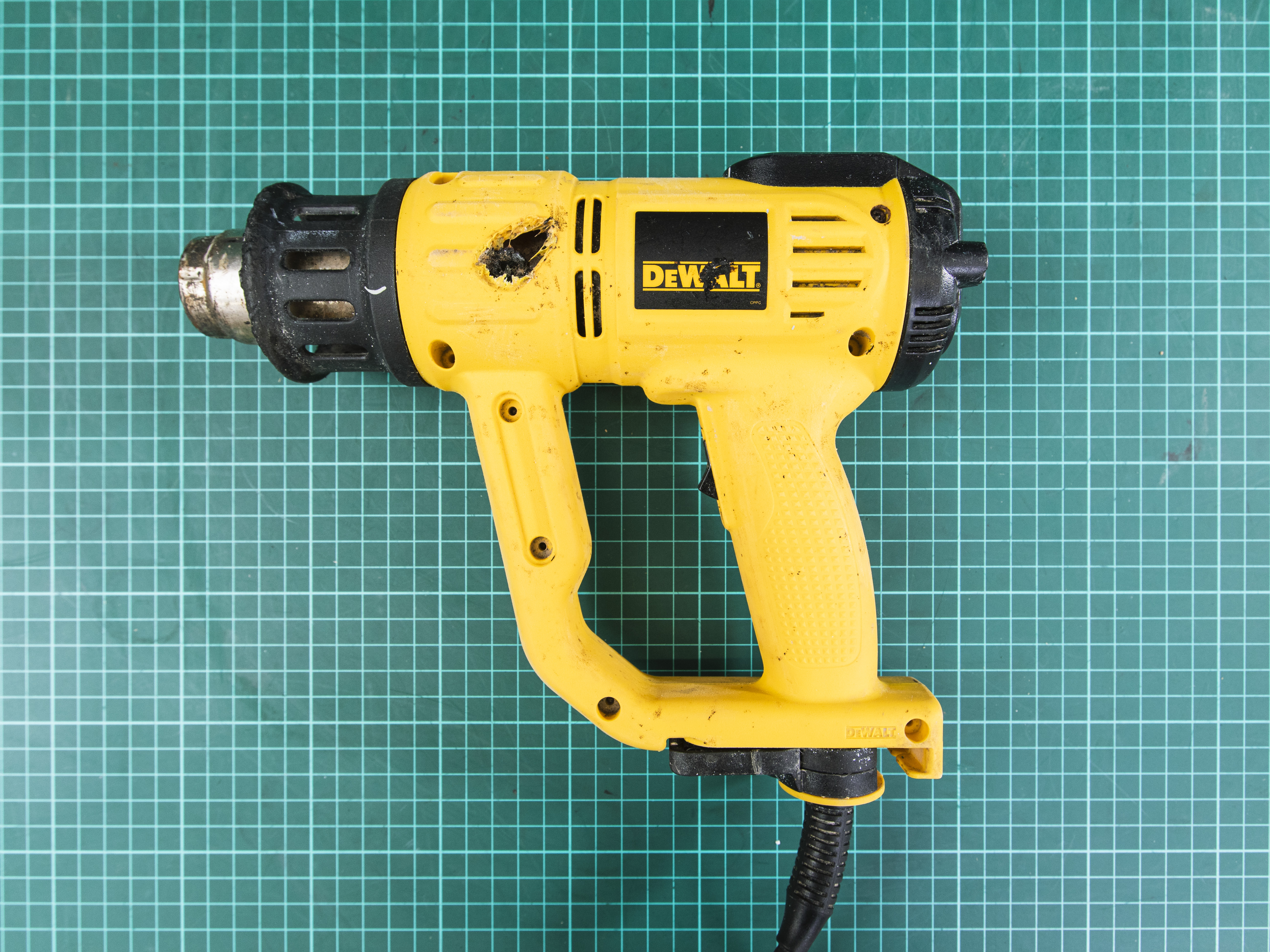 Пистолет горячего воздуха DEWALT D26414  (02-08062)