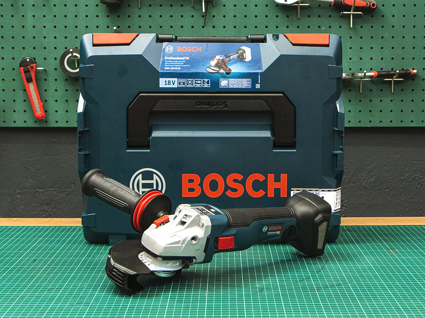 Ушм (Болгарка) Bosch GWS 18V-10 SC  (02-14045)