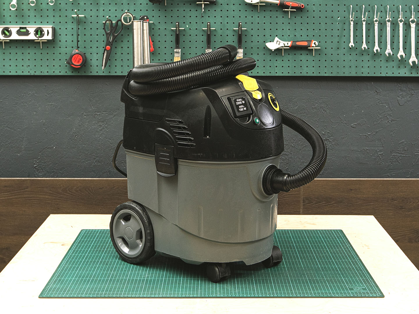 Пылесос Karcher NT 35/1 Tact Te  (03-18043)